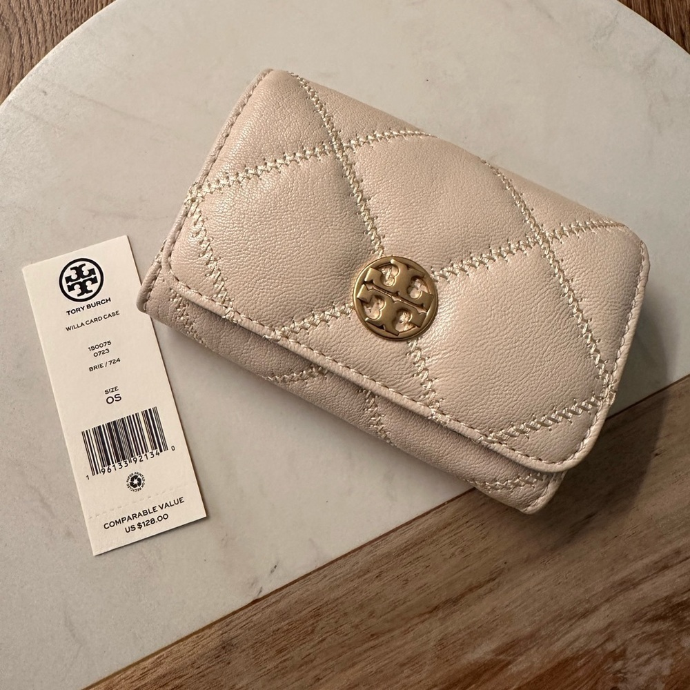NWT! NEW! Tory Burch Willa Quilted Card Case Small Wallet with Gold Logo Women